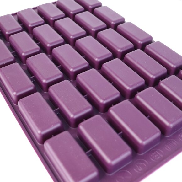 Brand New Epicure Silicone Perfect Petites Baking Pan 15"x10" Makes 30 - Picture 9 of 11